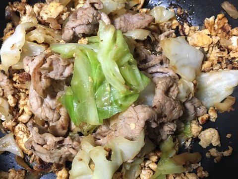 豚肉とキャベツのオイスターソース炒め